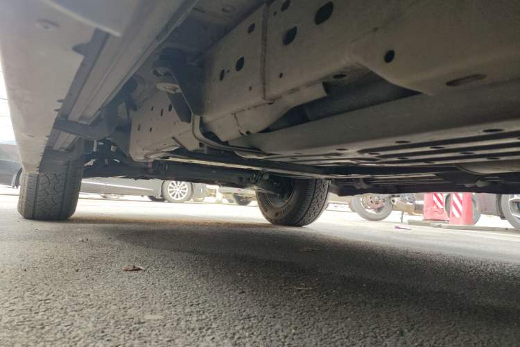 Used Nissan Patrol 2018 4.0L LinkedIn Edition Chassis Rear Left