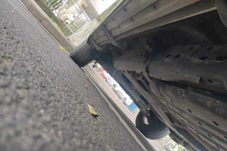 Used Nissan Patrol 2018 4.0L LinkedIn Edition Chassis Rear Left