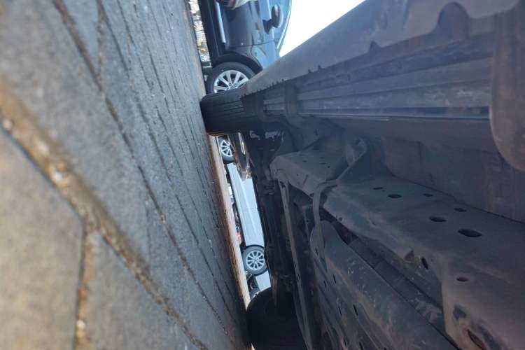 Used Nissan Patrol 2018 4.0L LinkedIn Edition Chassis Rear Left