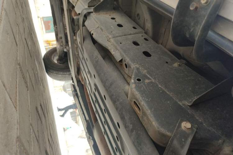 Used Nissan Patrol 2018 4.0L LinkedIn Edition Chassis Rear Left