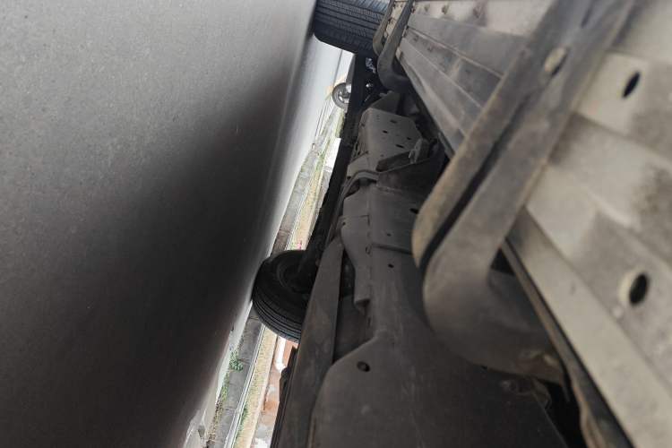 Used Nissan Patrol 2018 4.0L LinkedIn Edition Chassis Rear Left
