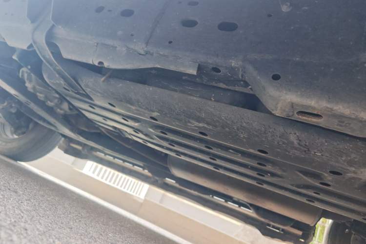 Used Nissan Patrol 2018 4.0L LinkedIn Edition Chassis Rear Left