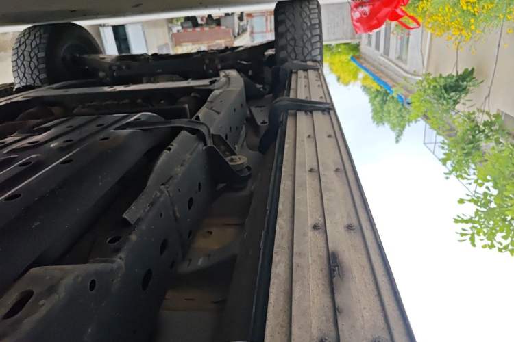 Used Nissan Patrol 2018 4.0L LinkedIn Edition Chassis Rear Left