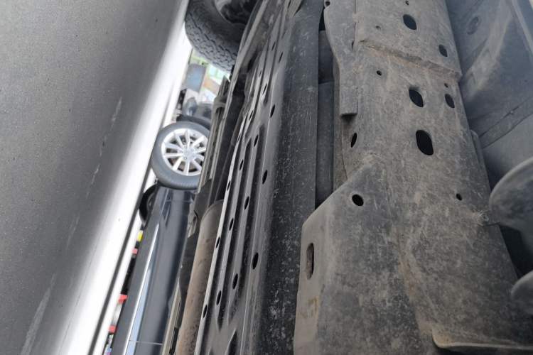 Used Nissan Patrol 2018 4.0L LinkedIn Edition Chassis Rear Left