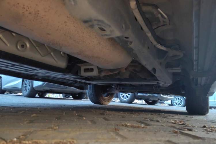 Used Nissan Patrol 2018 4.0L LinkedIn Edition Chassis Rear Right