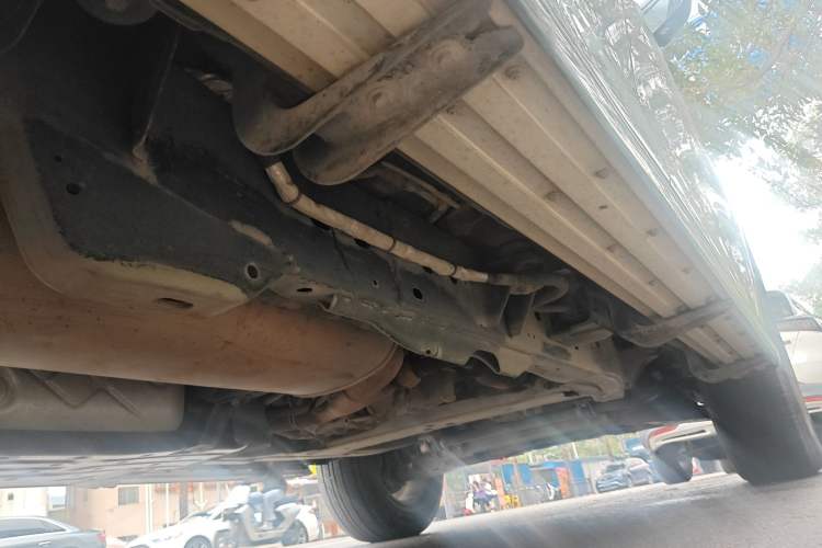 Used Nissan Patrol 2018 Y62 4.0 XE Middle East Chassis Rear Right