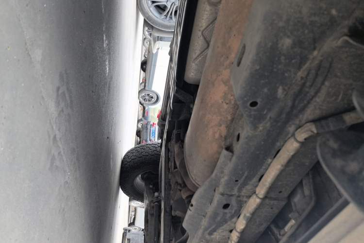 Used Nissan Patrol 2018 4.0L LinkedIn Edition Chassis Rear Right