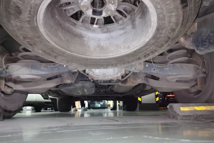 Used Nissan Patrol 2018 4.0L Automatic 7-Seater Middle East Version Chassis Rear