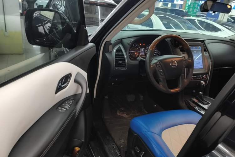 Used Nissan Patrol 2018 Y62 4.0 XE Middle East Driver Seat