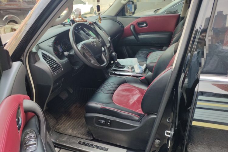 Used Nissan Patrol 2018 4.0L LinkedIn Edition Driver Seat