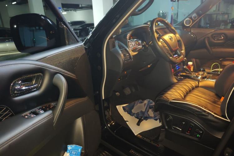 Used Nissan Patrol 2018 4.0L LinkedIn Edition Driver Seat