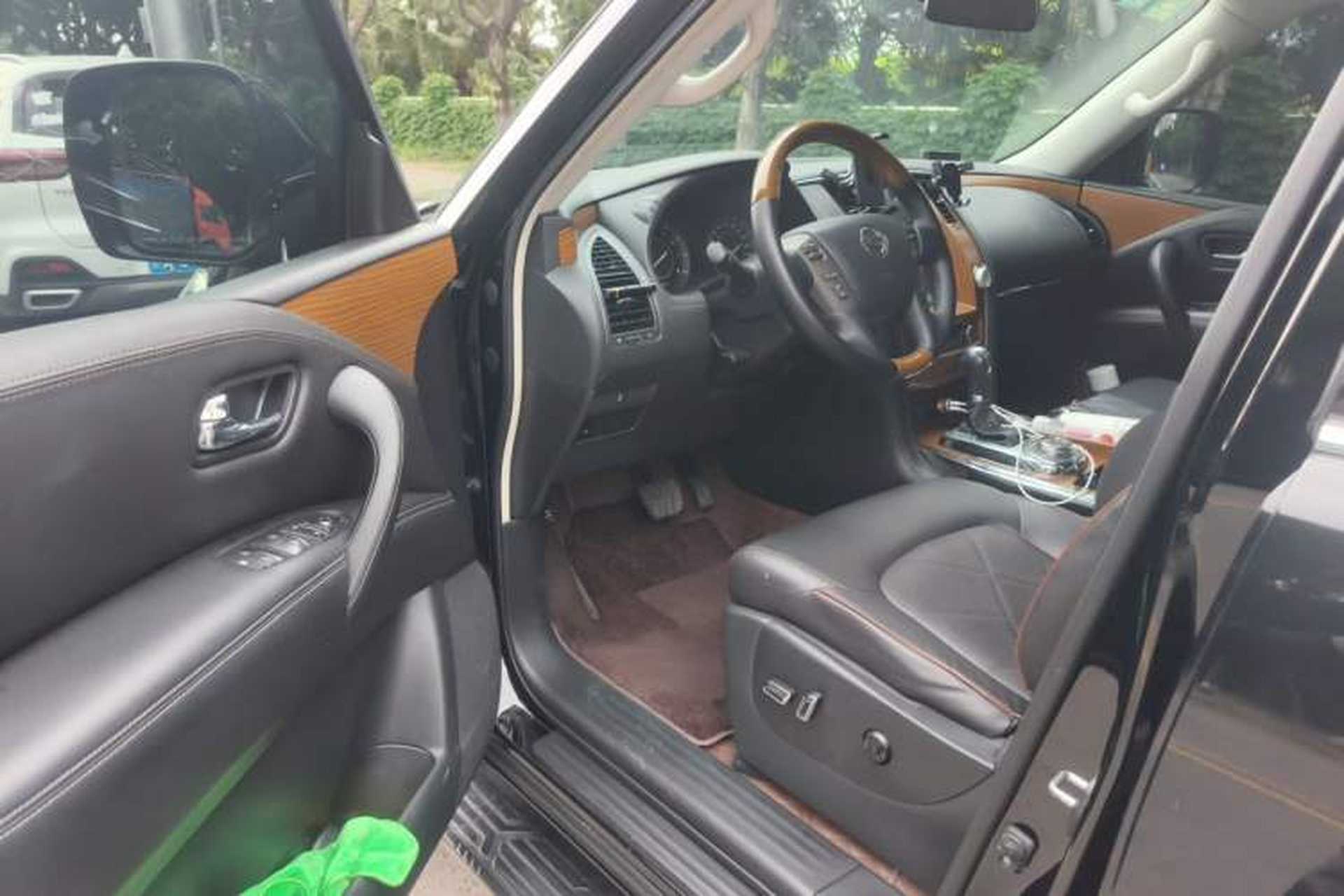Used Nissan Patrol 2018 4.0L Automatic 7-Seater Middle East Version Driver Seat