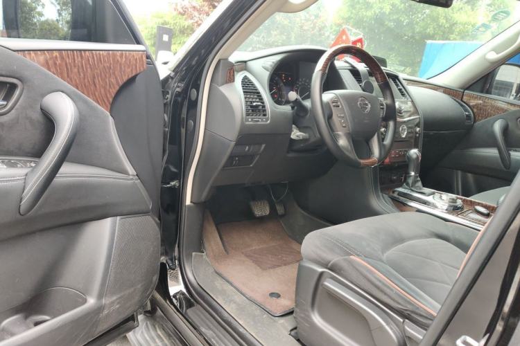 Used Nissan Patrol  Driver Seat