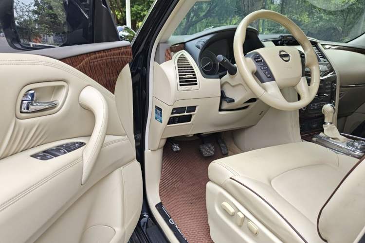 Used Nissan Patrol  Driver Seat