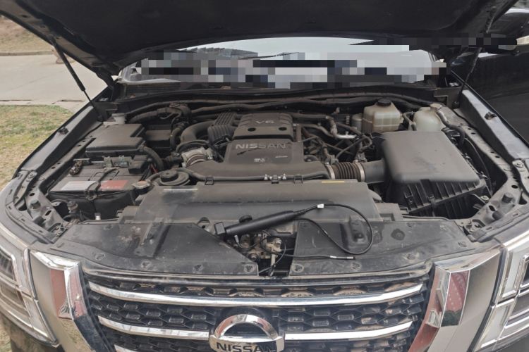 Used Nissan Patrol 2018 4.0L LinkedIn Edition Engine Bay