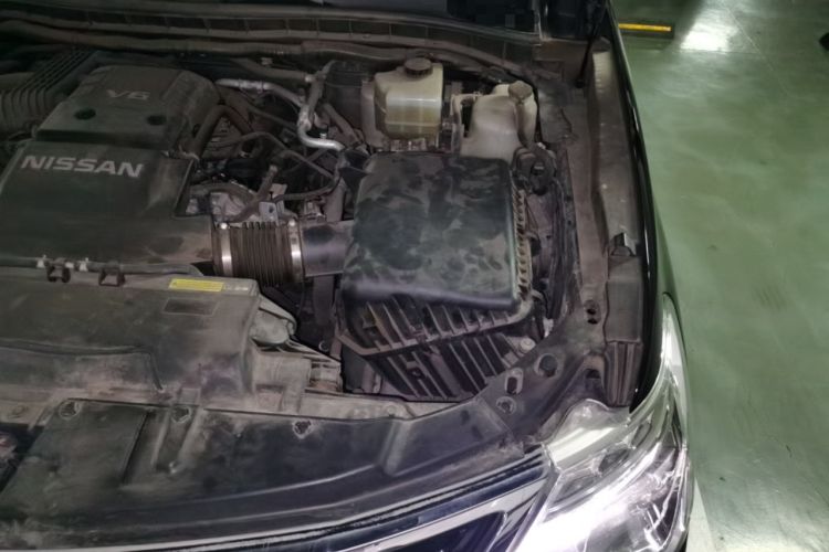 Used Nissan Patrol 2018 4.0L Automatic 7-Seater Middle East Version Engine Bay Left