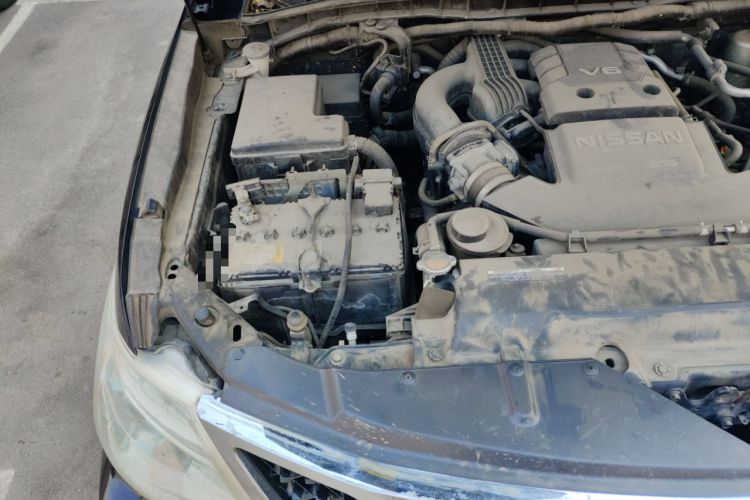 Used Nissan Patrol 2018 4.0L LinkedIn Edition Engine Bay Right