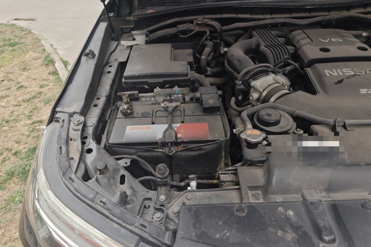 Used Nissan Patrol 2018 4.0L LinkedIn Edition Engine Bay Right