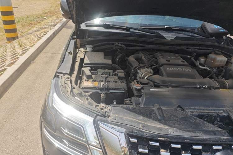 Used Nissan Patrol  Engine Bay Right