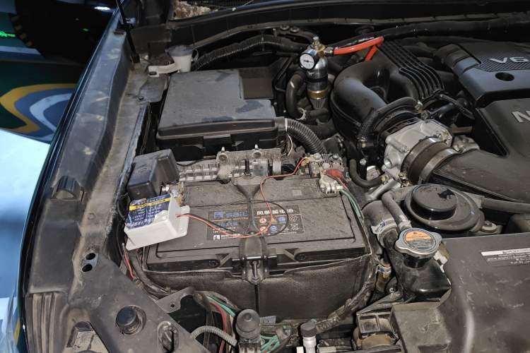 Used Nissan Patrol 2018 4.0L LinkedIn Edition Engine Bay Right