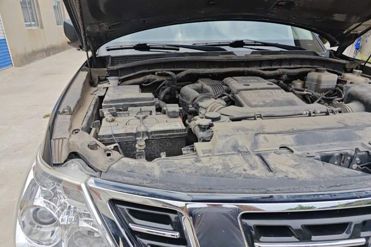 Used Nissan Patrol 2018 4.0L LinkedIn Edition Engine Bay Right