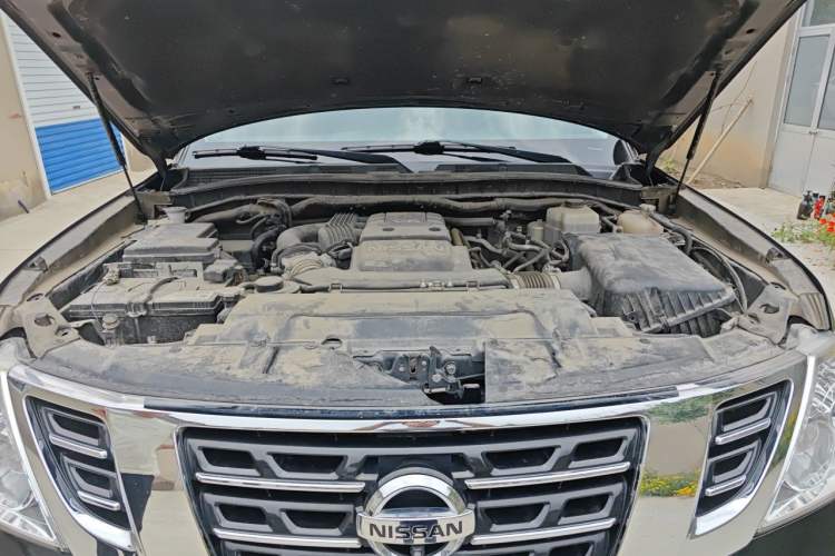 Used Nissan Patrol 2018 4.0L LinkedIn Edition Engine Bay