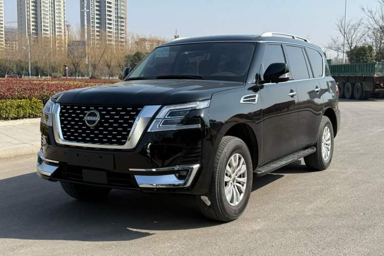 Used Nissan Patrol 2018 4.0L Automatic 7-Seater Middle East Version Exterior 4