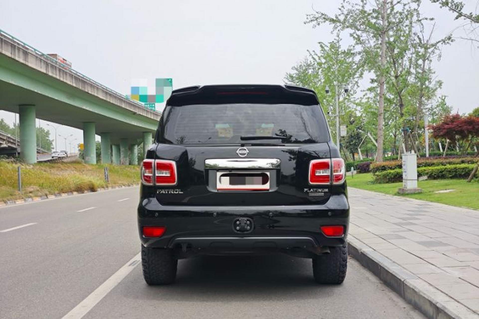 Used Nissan Patrol 2018 4.0L Automatic 7-Seater Middle East Version Exterior 5