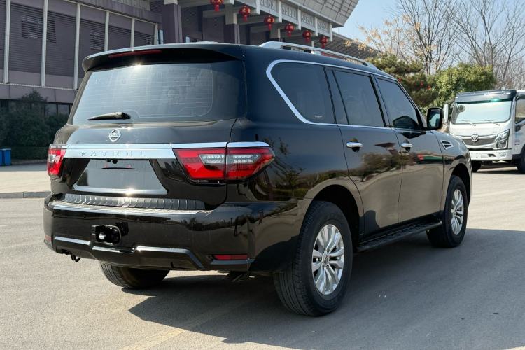 Used Nissan Patrol 2018 4.0L Automatic 7-Seater Middle East Version Exterior 7
