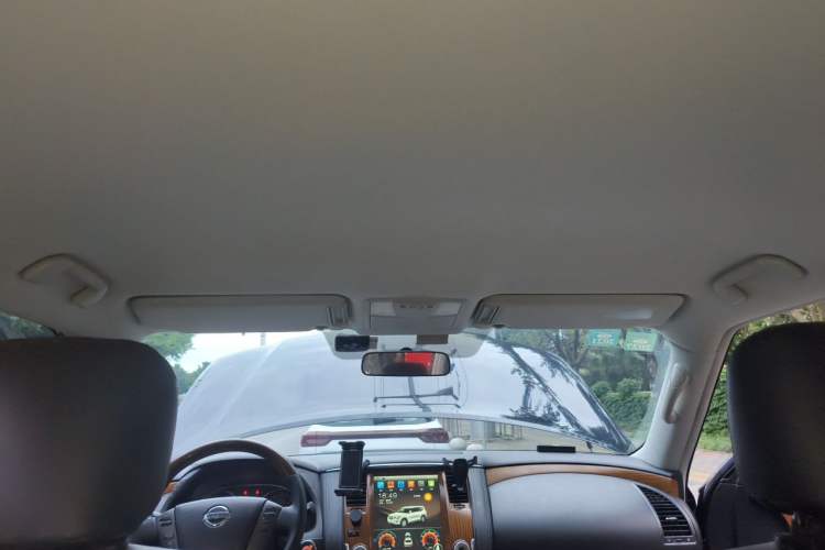 Used Nissan Patrol 2018 4.0L Automatic 7-Seater Middle East Version Headliner