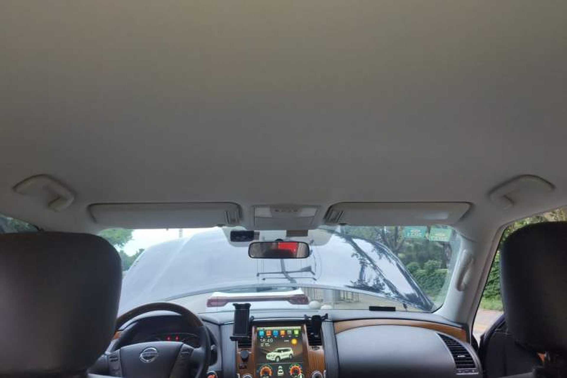 Used Nissan Patrol 2018 4.0L Automatic 7-Seater Middle East Version Headliner