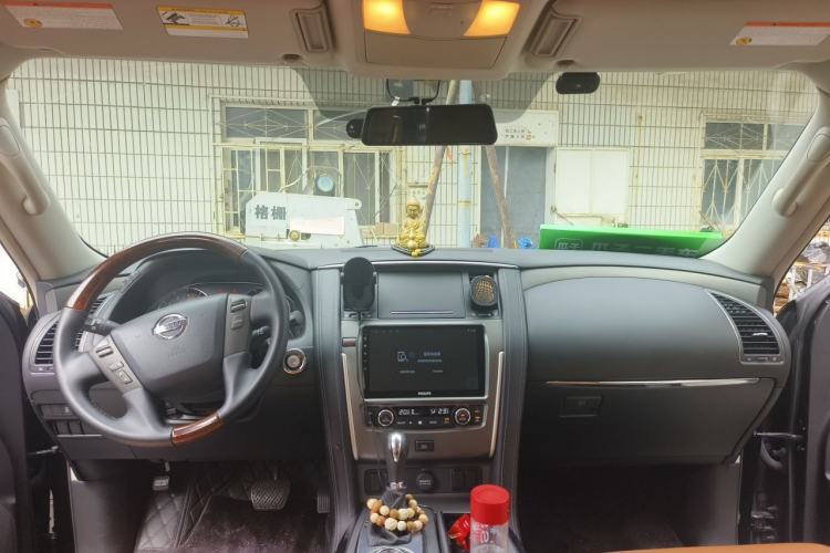 Used Nissan Patrol 2018 4.0L Automatic 7-Seater Middle East Version Headliner