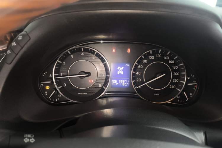 Used Nissan Patrol  Instrument Cluster
