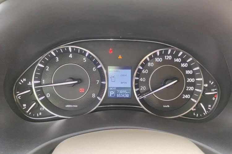 Used Nissan Patrol 2018 4.0L Automatic 7-Seater Middle East Version Instrument Cluster
