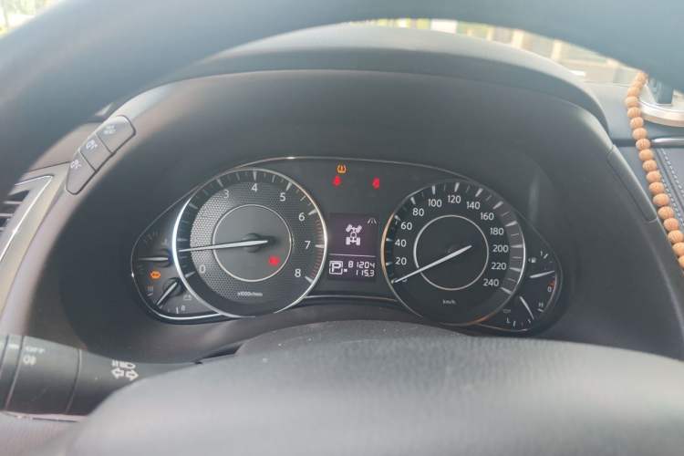 Used Nissan Patrol 2018 4.0L LinkedIn Edition Instrument Cluster