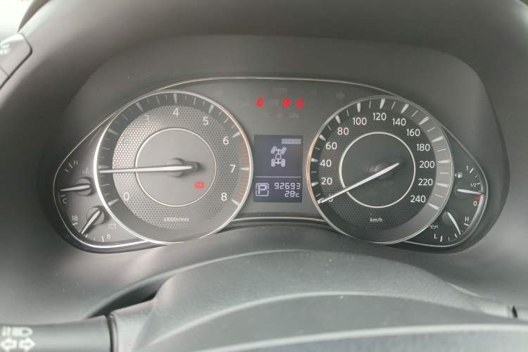 Used Nissan Patrol 2018 4.0L Automatic 7-Seater Middle East Version Instrument Cluster