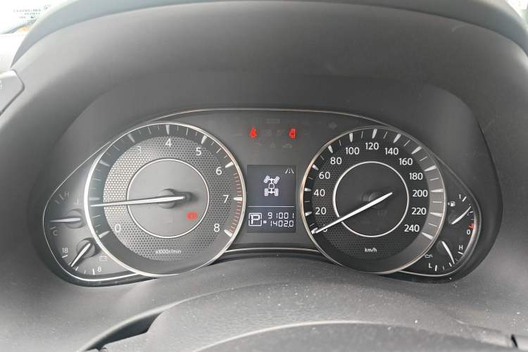 Used Nissan Patrol 2018 Y62 4.0 XE Middle East Instrument Cluster