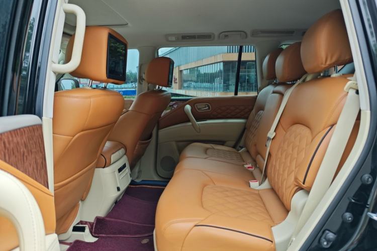 Used Nissan Patrol 2018 4.0L Automatic 7-Seater Middle East Version Interior 1