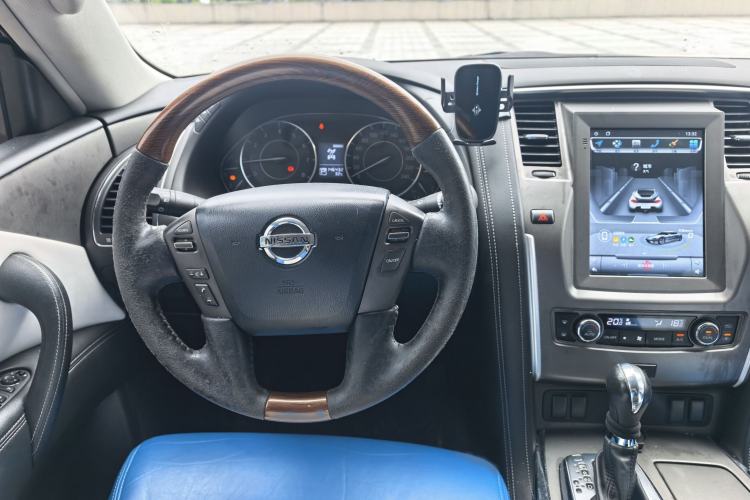 Used Nissan Patrol 2018 Y62 4.0 XE Middle East Interior 4