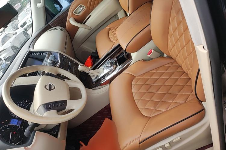 Used Nissan Patrol 2018 4.0L Automatic 7-Seater Middle East Version Left Front Seat