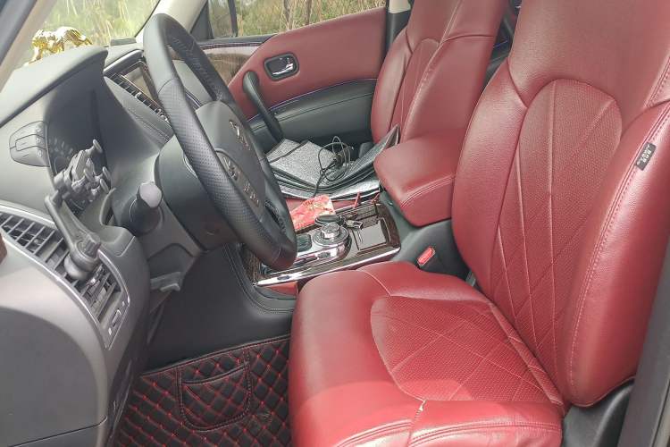 Used Nissan Patrol 2018 4.0L LinkedIn Edition Left Front Seat