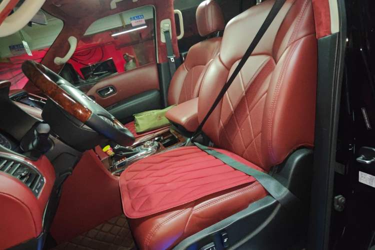 Used Nissan Patrol 2018 4.0L LinkedIn Edition Left Front Seat