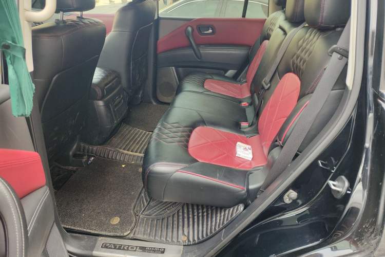 Used Nissan Patrol 2018 4.0L LinkedIn Edition Left Rear Seat