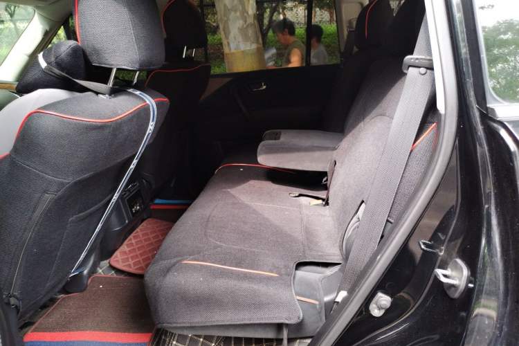 Used Nissan Patrol  Left Rear Seat