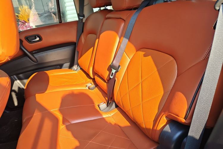 Used Nissan Patrol 2018 4.0L Automatic 7-Seater Middle East Version Left Rear Seat