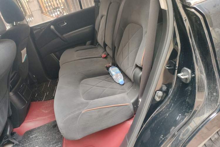 Used Nissan Patrol 2018 4.0L LinkedIn Edition Left Rear Seat