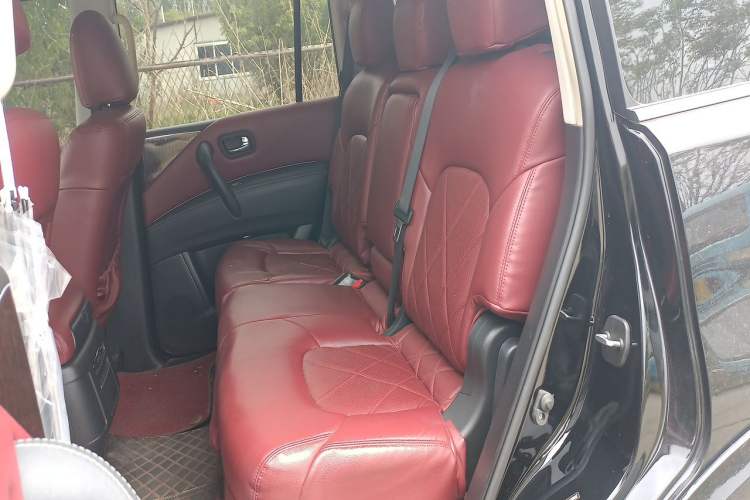 Used Nissan Patrol 2018 4.0L LinkedIn Edition Left Rear Seat