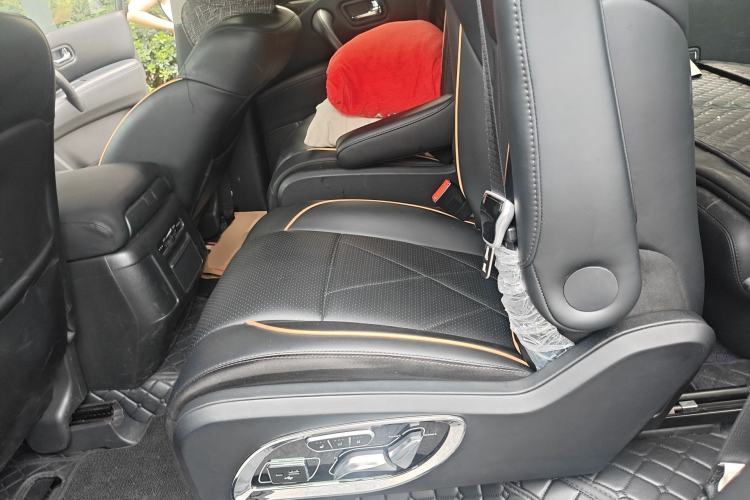 Used Nissan Patrol 2018 Y62 4.0 XE Middle East Left Rear Seat