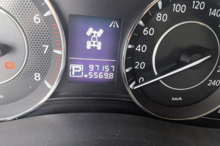 Used Nissan Patrol 2018 4.0L LinkedIn Edition Odometer Close Up