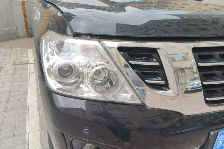 Used Nissan Patrol 2018 4.0L LinkedIn Edition Right Front Headlight